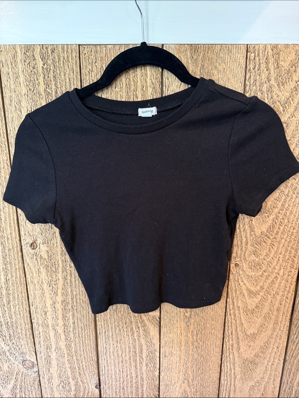 Garage Black Ribbed Short Sleeve Top~Size: Small